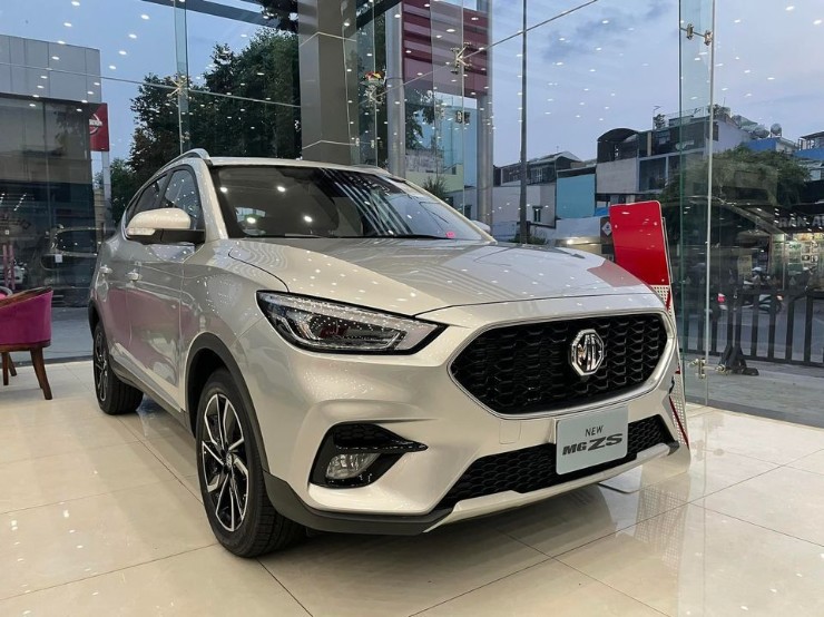 MG ZS (2023-2024)