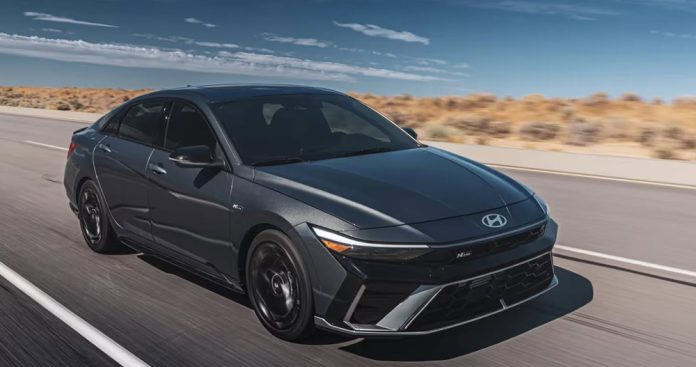 Hyundai Elantra 2025: Có Gì Hot Trong Tháng 10 Này?